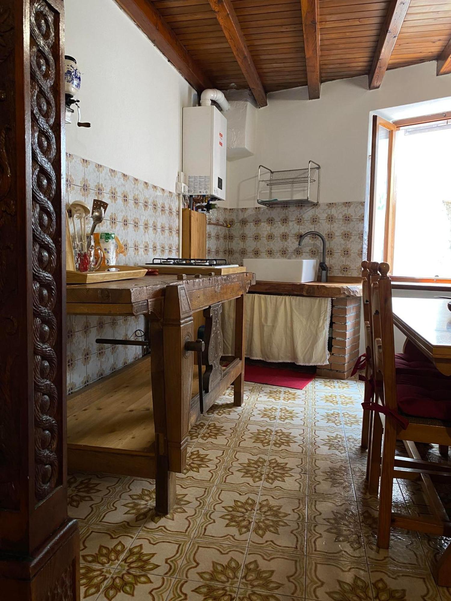 Casa Nel Centro Storico Di Borno Exterior foto